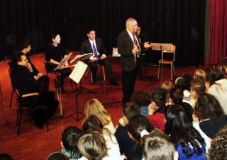 Il Trieste Flute Ensemble in cattedra nelle scuole statali della Regione